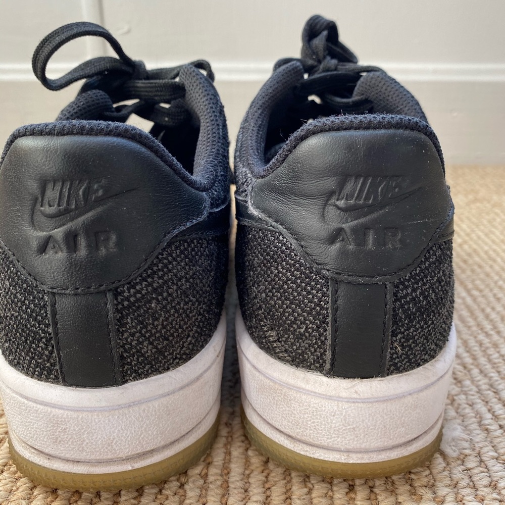 Nike Air Flyknit